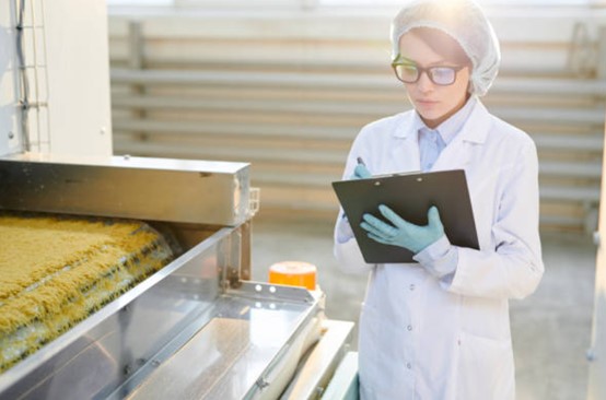 【食品技師出路】2025年食品技師出路、薪水＆證照考試資訊